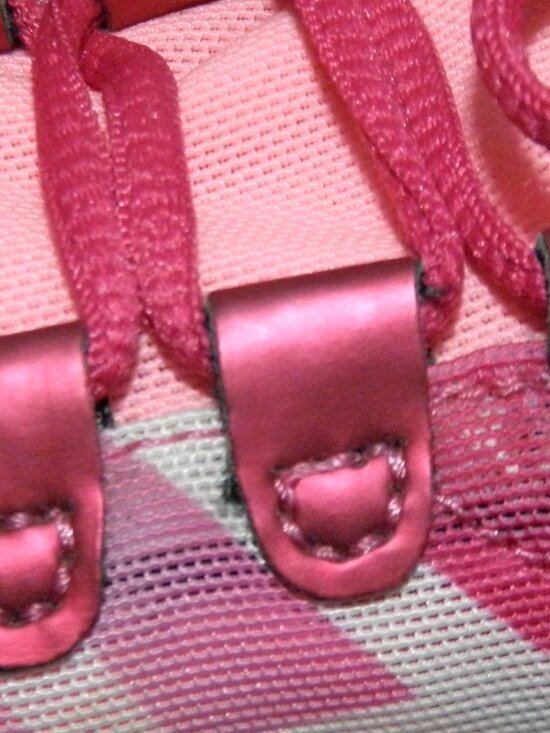 Asics gel fit sana, lightweight, pink, size 8 in almost like new cond. - Picture 12 of 14